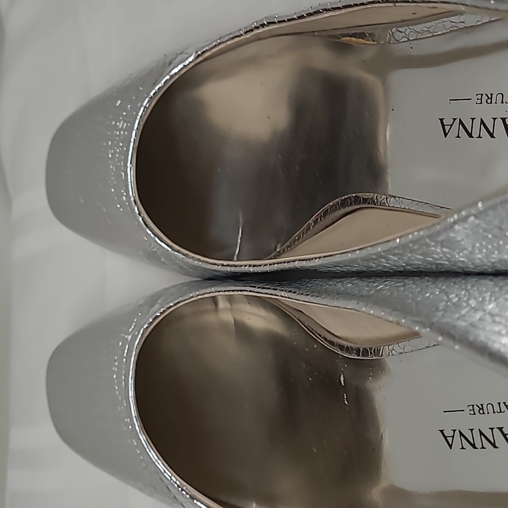Giovanna Women's Shoe - Picture 5 of 7